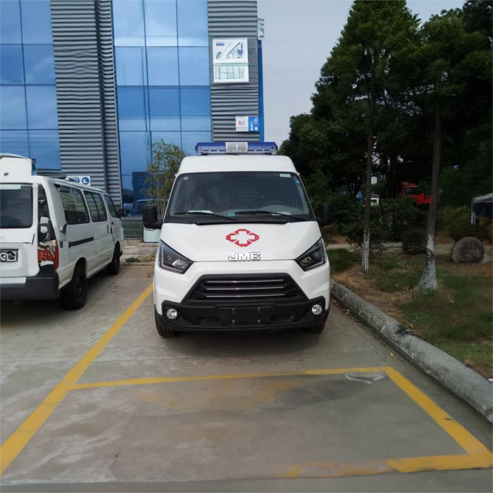 西宁私人救护车租车联系方式