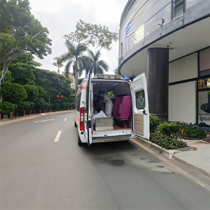 西宁急救车租赁联系电话