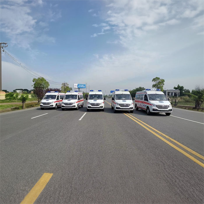 西宁出租急救车联系电话