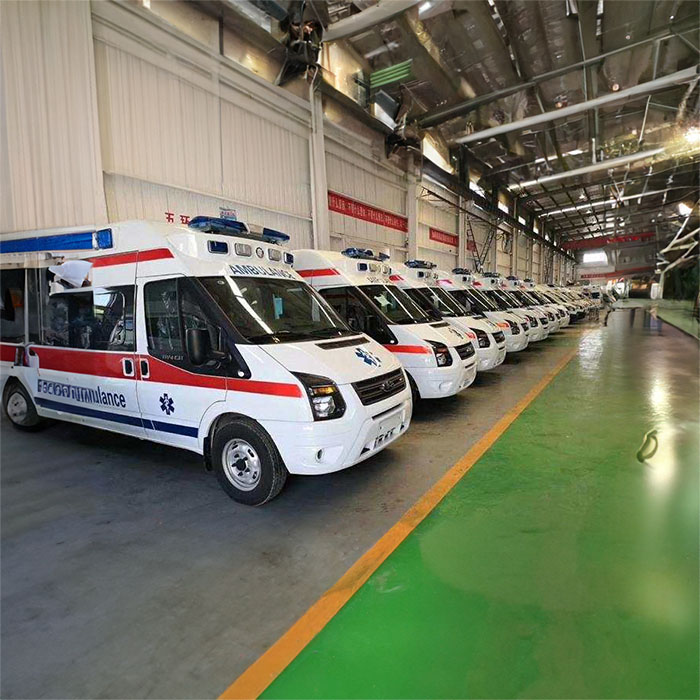西宁租赁私人救护车电话号码