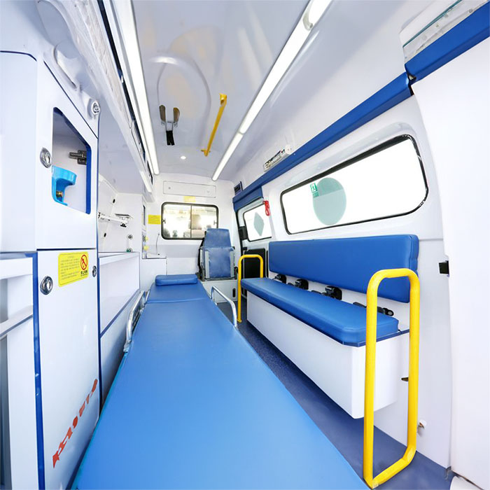 西宁救护车租赁费用