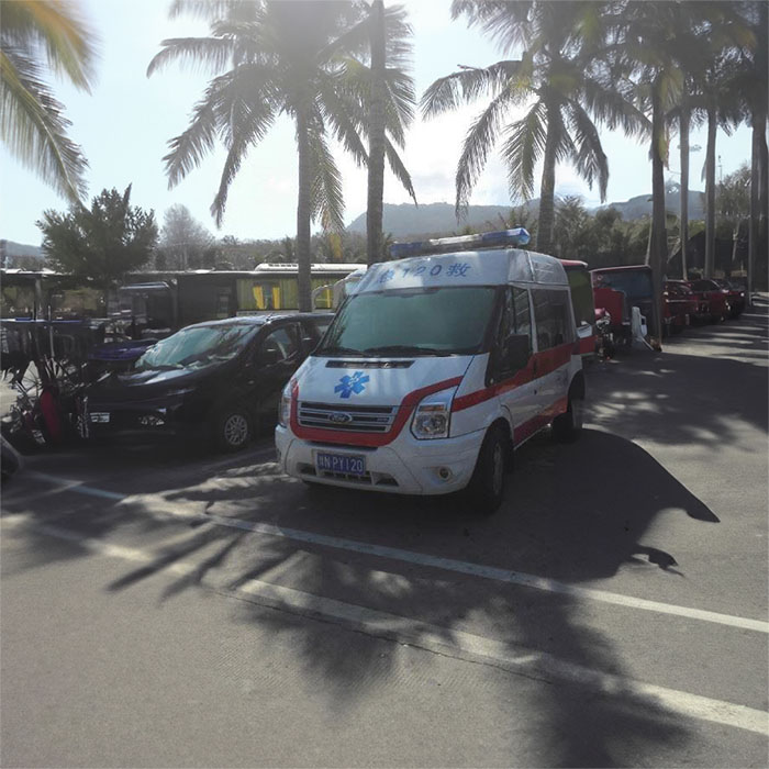 西宁救护车租赁多少钱