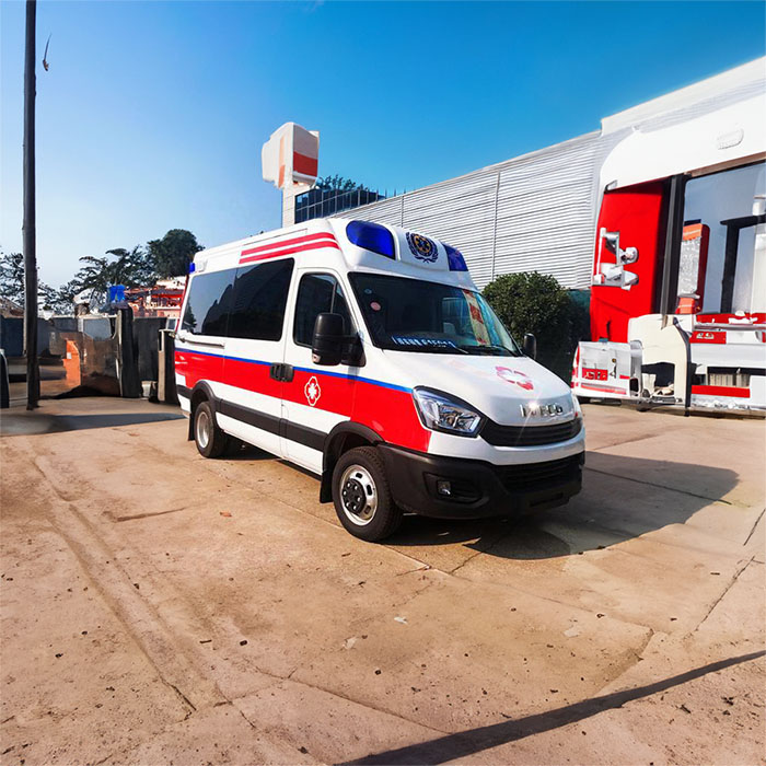 西宁救护车租车收费