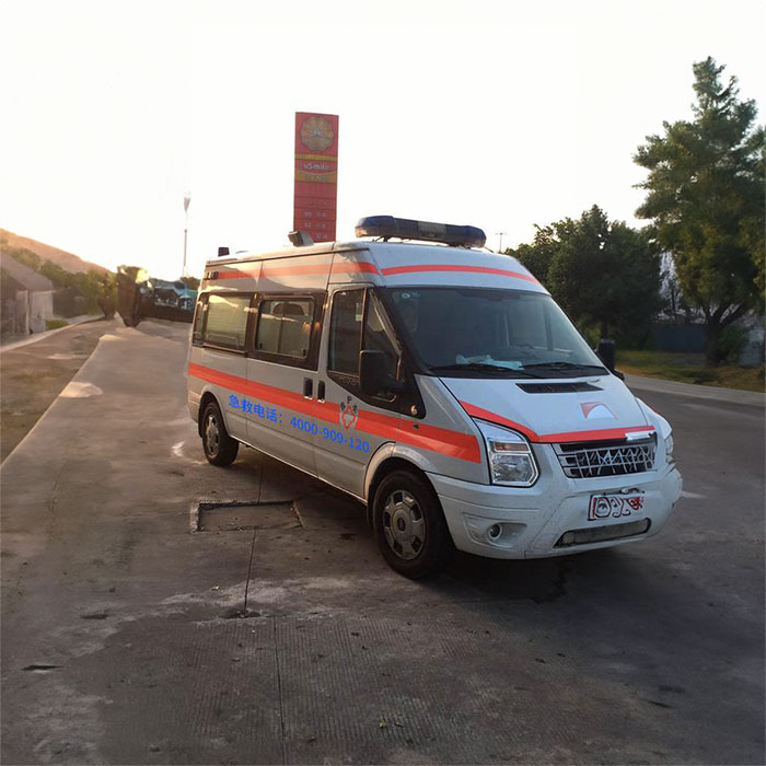 西宁救护车租车多少钱