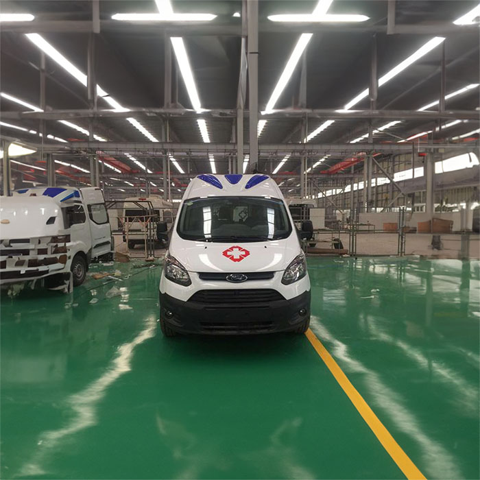 西宁出租急救车电话号码