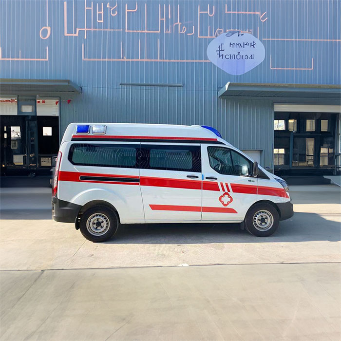 西宁出租救护车电话