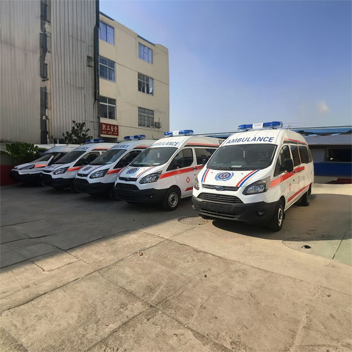 西宁出租急救车联系电话