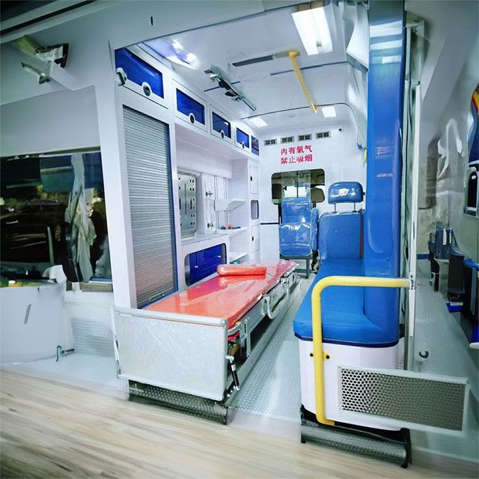 西宁私人救护车租车费用