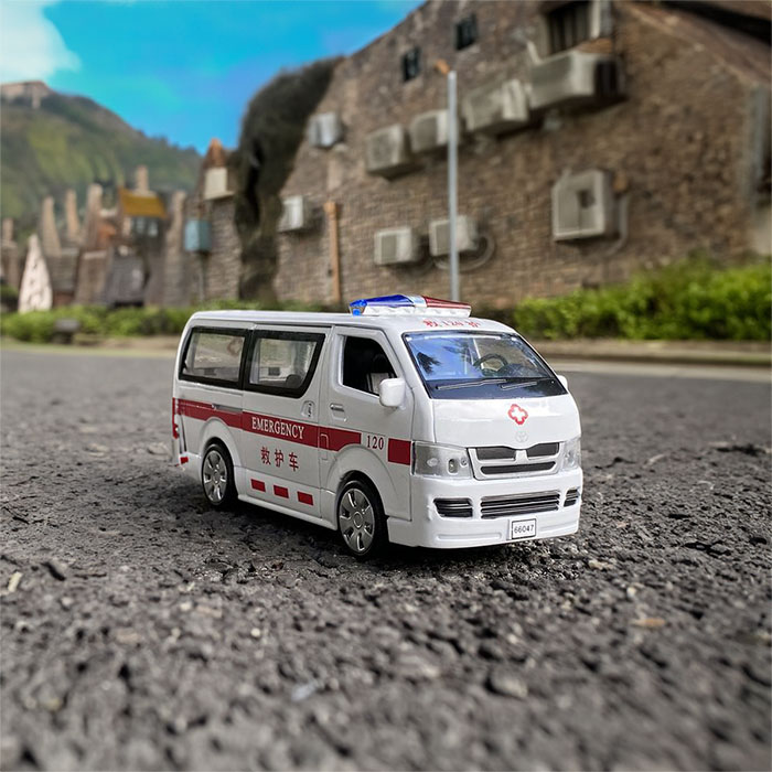 西宁救护车租赁费用