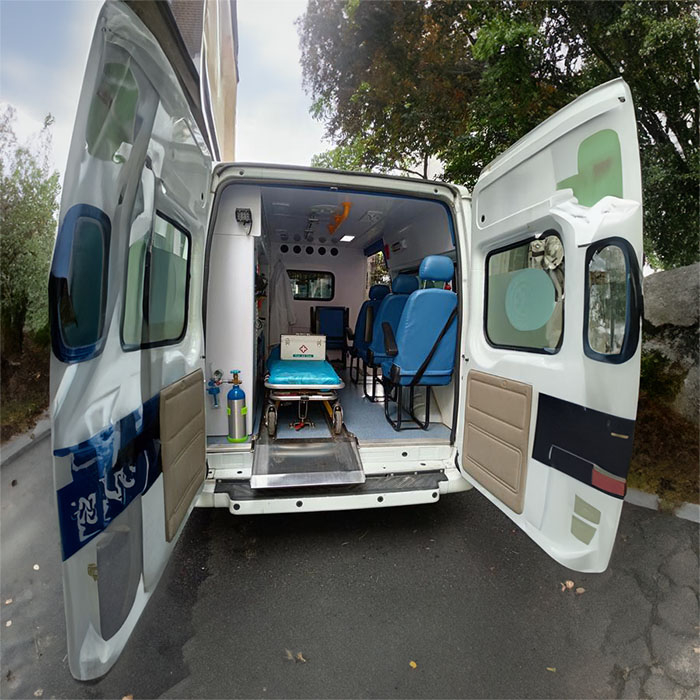 西宁私人救护车租车收费标准