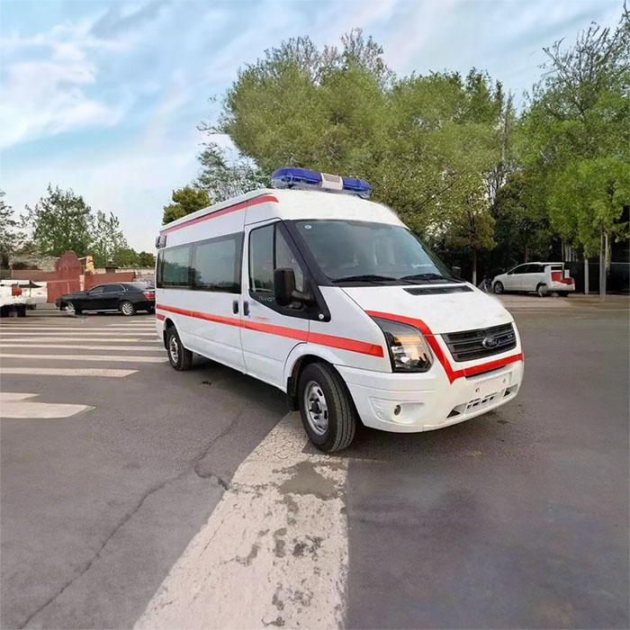 西宁救护车租赁多少钱