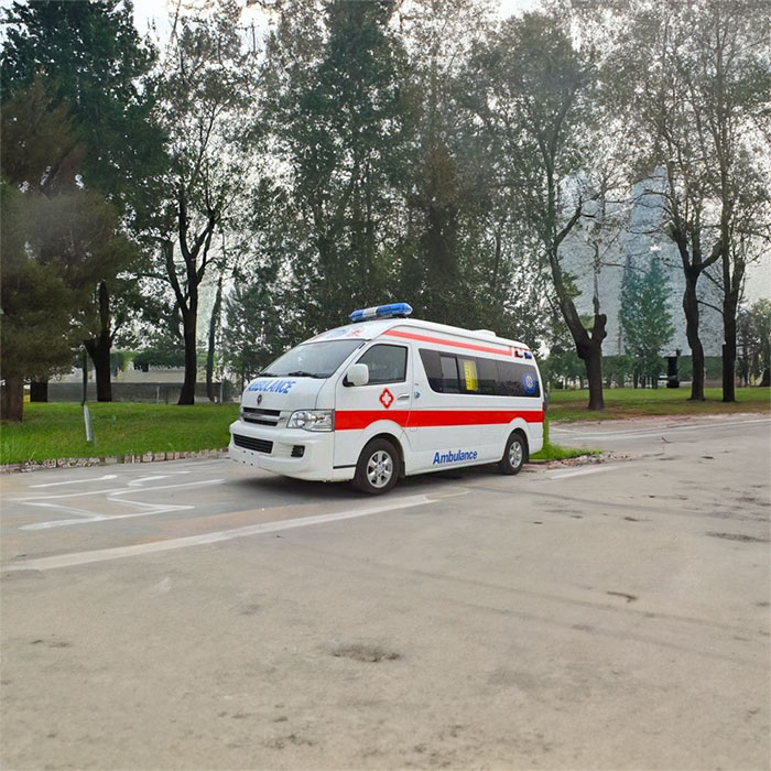 西宁出租救护车电话