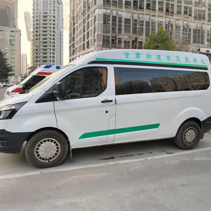 西宁私人救护车租赁费用