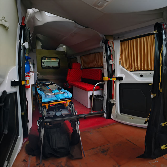 西宁租赁救护车电话号码