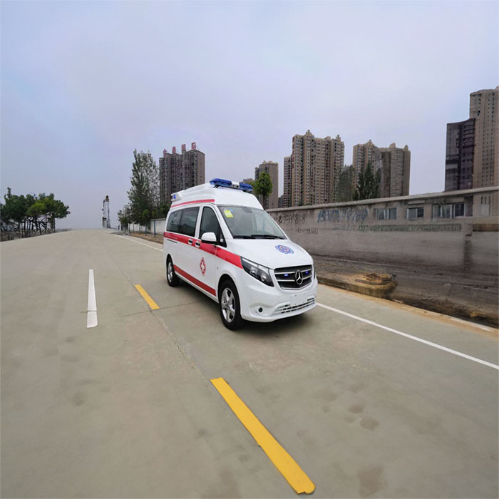 西宁出租私人救护车联系电话