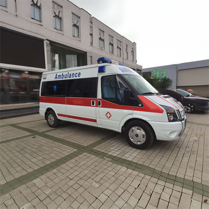 西宁私人救护车出租联系电话