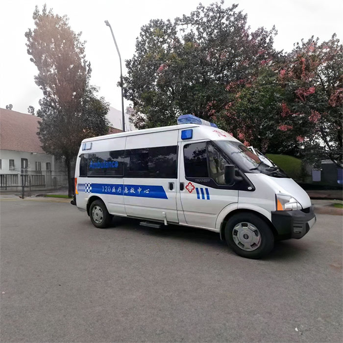 西宁救护车租车