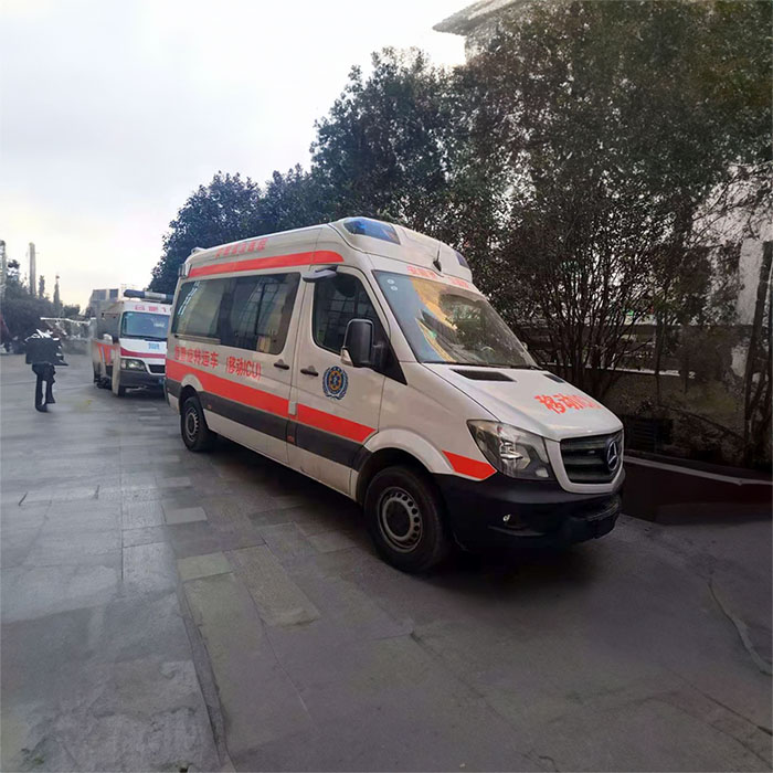 西宁出租救护车