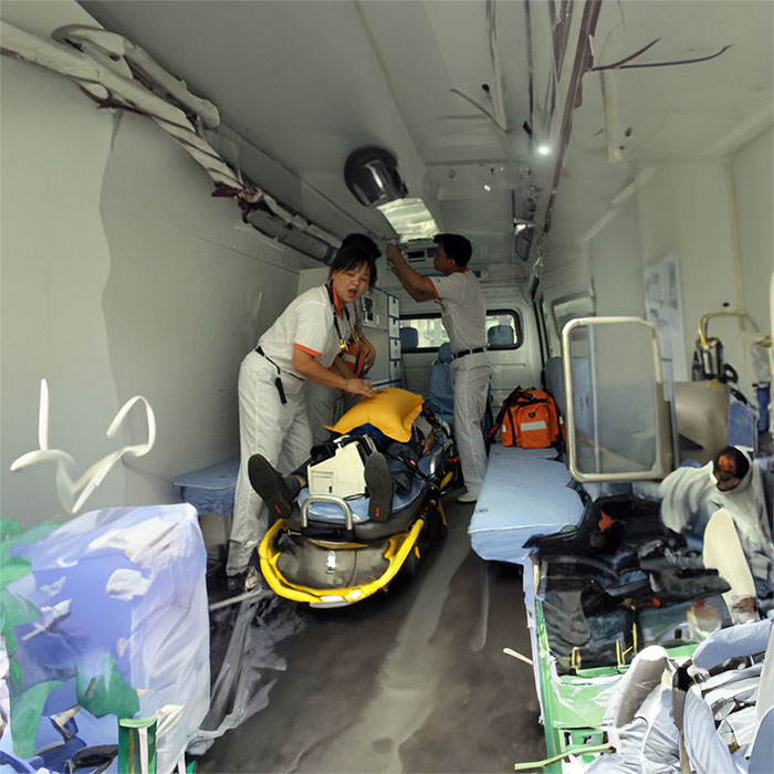 西宁出租急救车联系电话