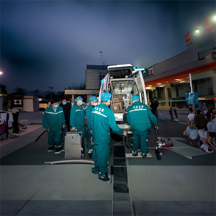 西宁出租私人救护车电话