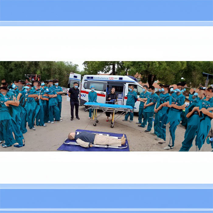 西宁私人救护车出租联系电话