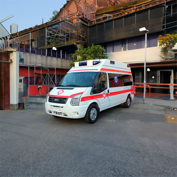 西宁救护车租赁联系电话