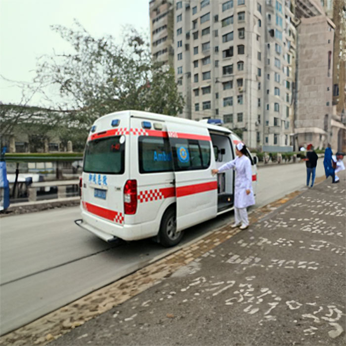 西宁私人救护车出租