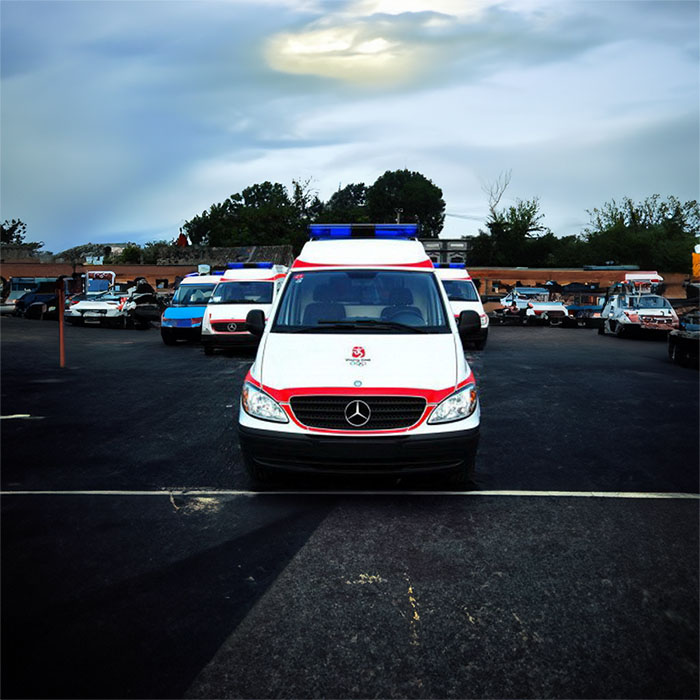 西宁急救车租赁联系电话