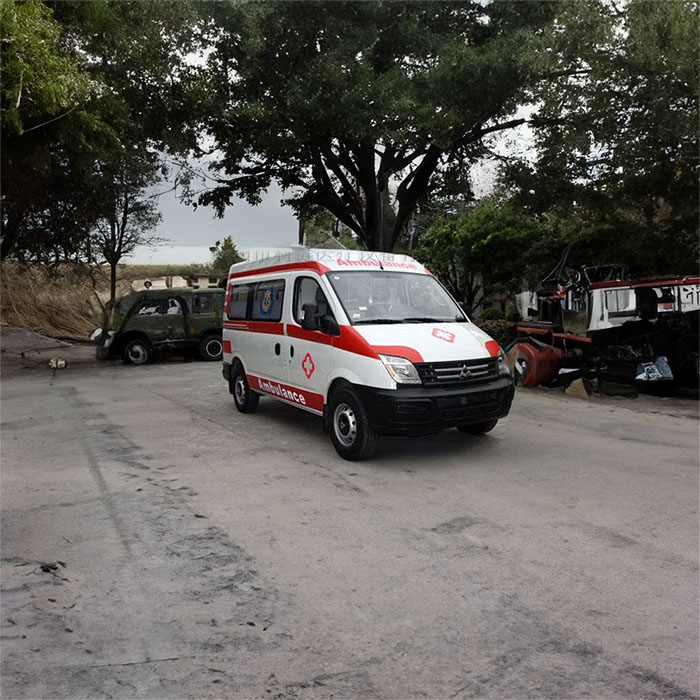 西宁私人救护车出租收费标准
