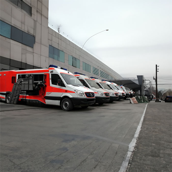 西宁私人救护车租车多少钱