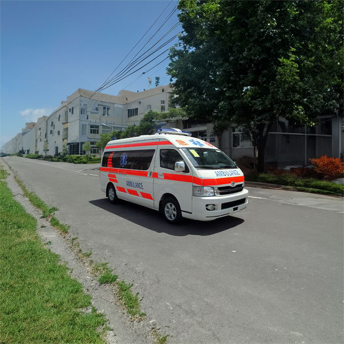 西宁急救车出租费用