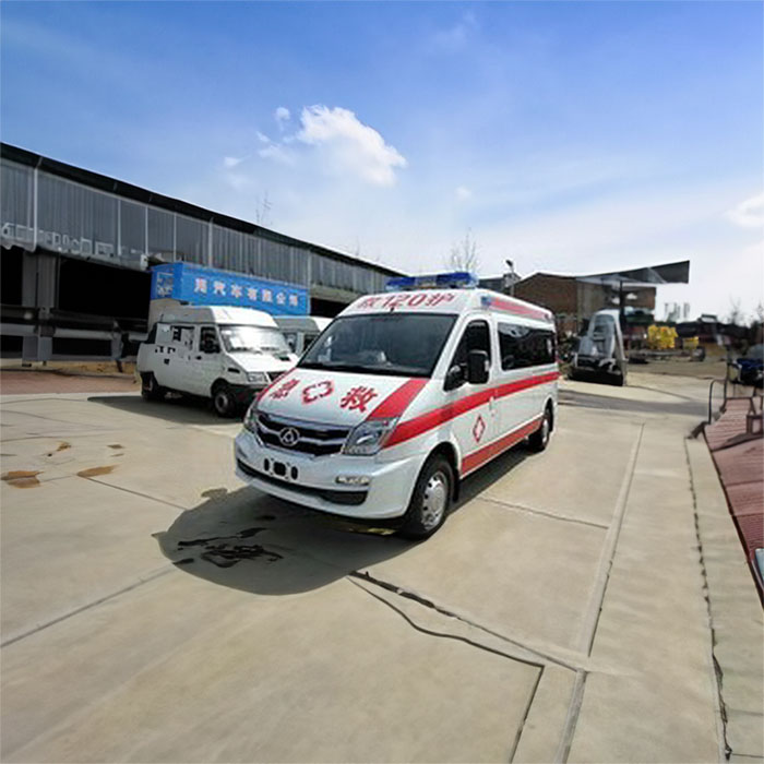 西宁私人救护车出租收费