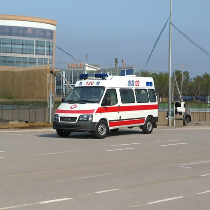 西宁出租急救车联系电话