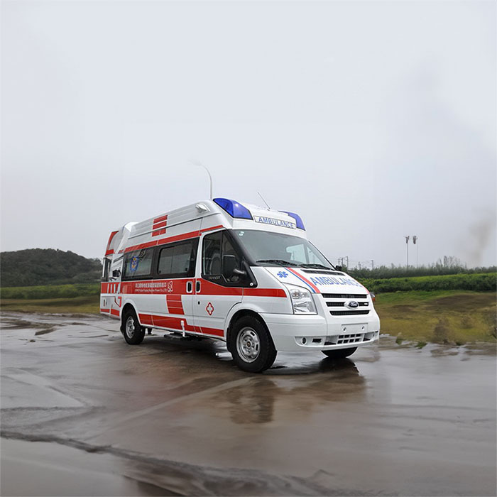 西宁救护车租车电话