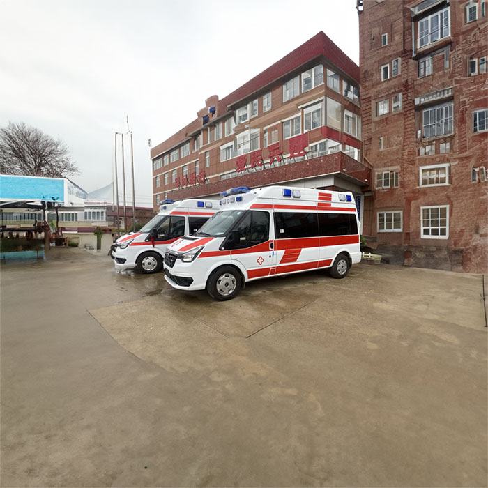 西宁私人救护车租车