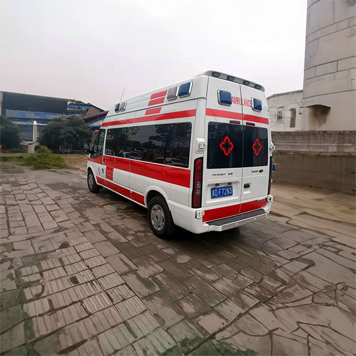 西宁出租私人救护车