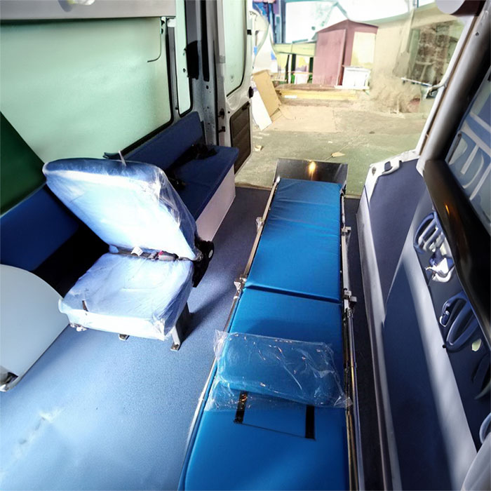 西宁私人救护车租赁收费