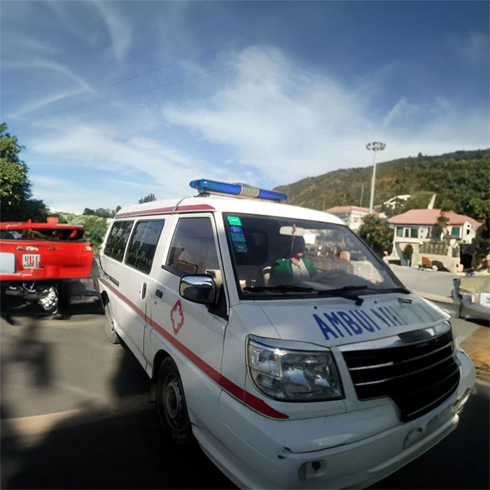 西宁租赁救护车电话号码