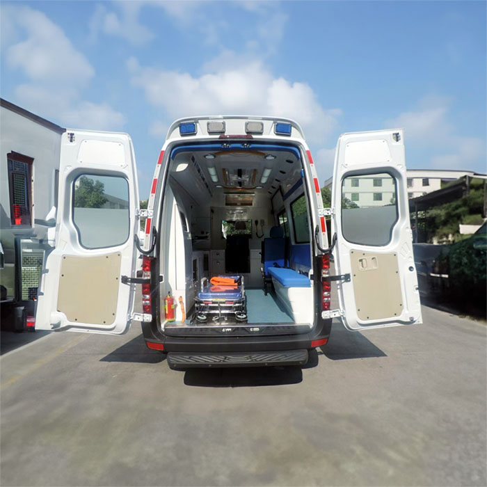 西宁急救车租车电话