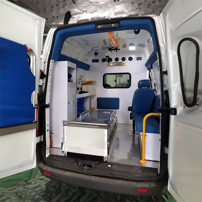 西宁救护车租车电话