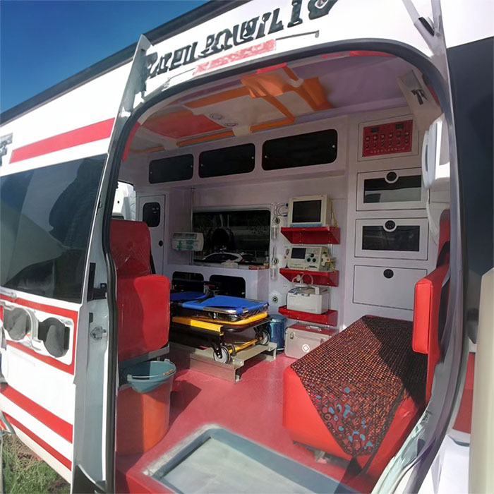 西宁私人救护车租赁电话