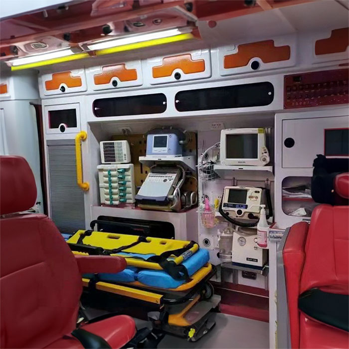 西宁救护车出租费用