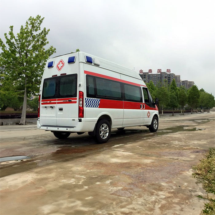 西宁租赁救护车联系方式