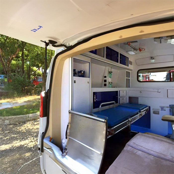 西宁出租急救车联系方式