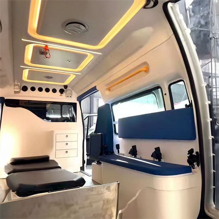 西宁救护车租车费用