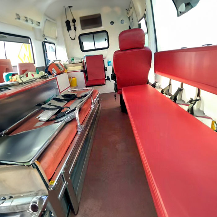 西宁租赁私人救护车联系方式