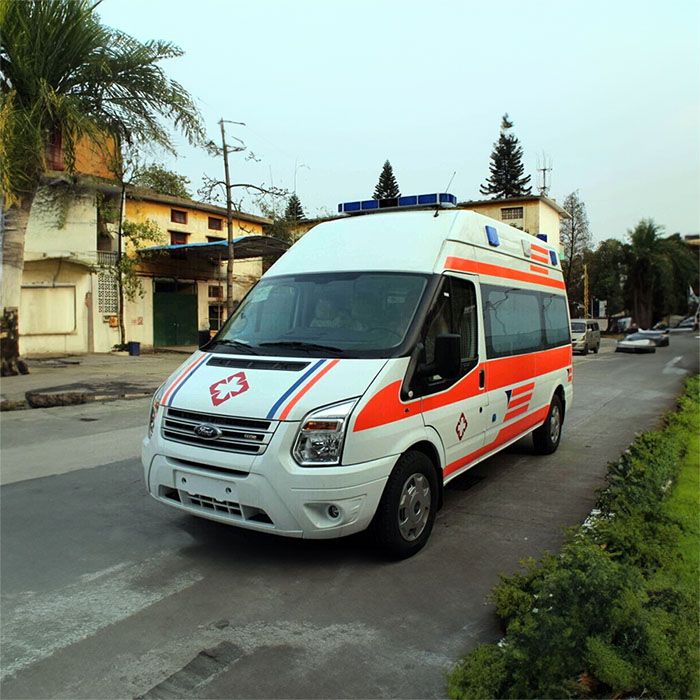 西宁出租救护车联系方式