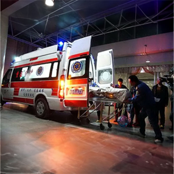 西宁私人救护车出租电话