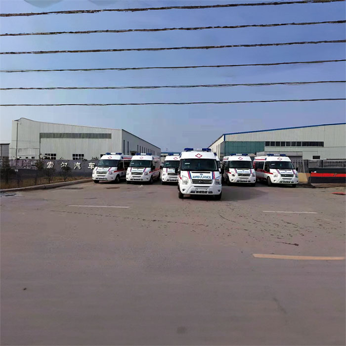 西宁救护车租赁费用