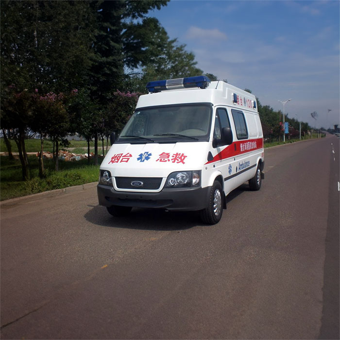 西宁出租私人救护车联系电话